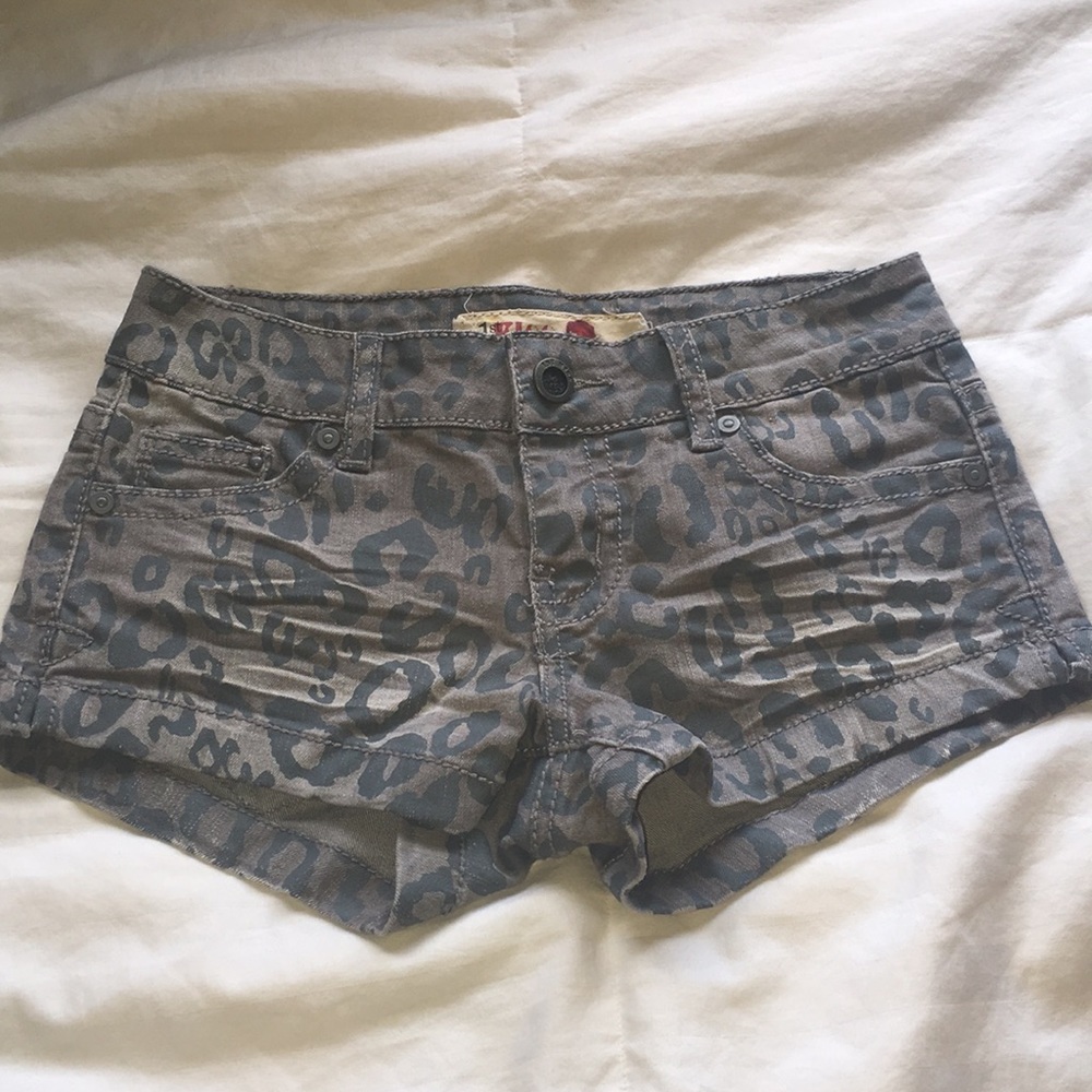 Leopard Shorts